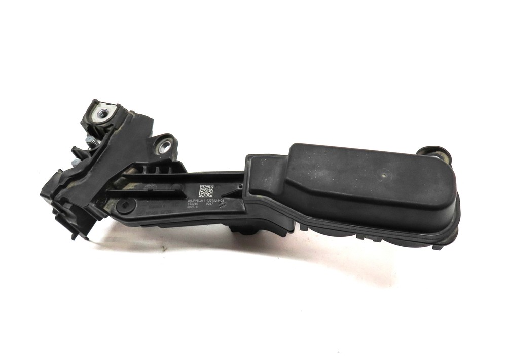 2019 BMW X3 (G01) FRONT JUNCTION BLOCK BATTERY VOLTAGE CONTROL MODULE