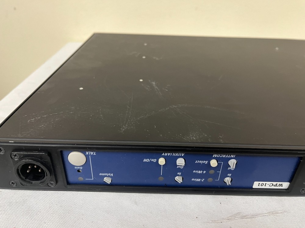 CLEAR-COM WBS-680 WIRELESS INTERCOM 2 Channel UHF Wireless STATION - FOR PARTS