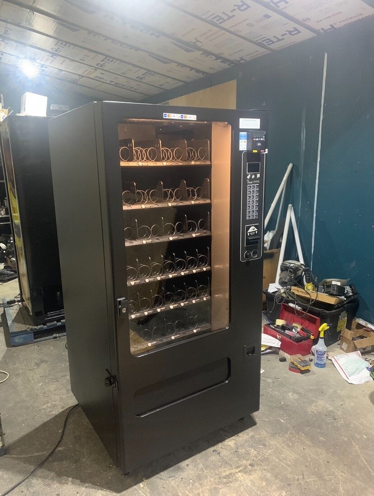 USI 3085 SNACK Vending MACHINE with Card Reader