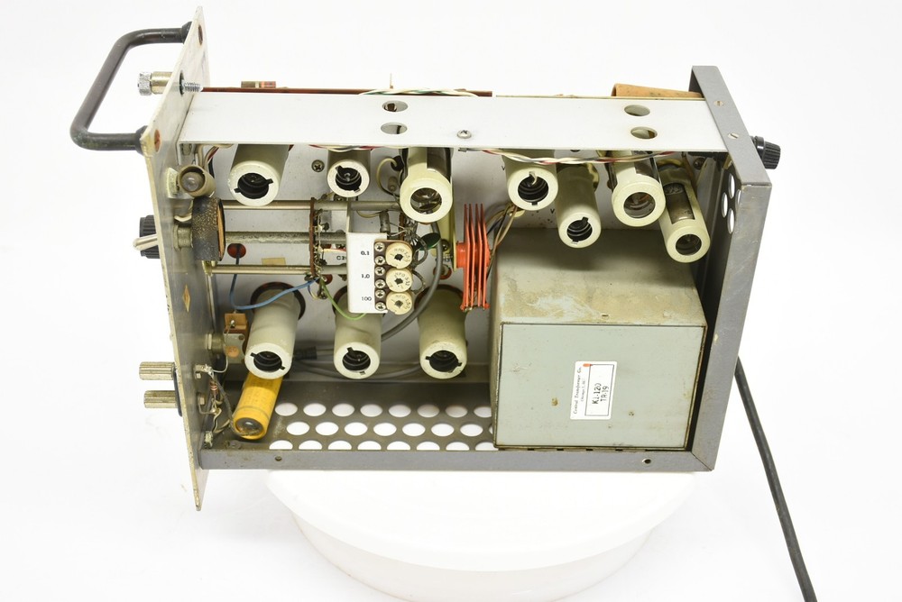 Keithley Instruments Model 102BR Decade Isolation Amplifier Tube Amplifier