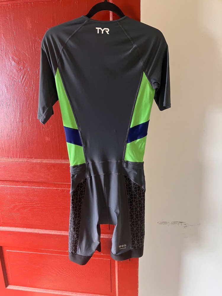 TYR Men's Triathlon Suit (Medium)