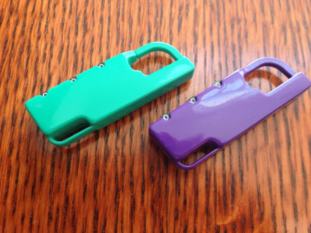 4 Locks (2 Packages) With Resettable Combinations - Bright Colors