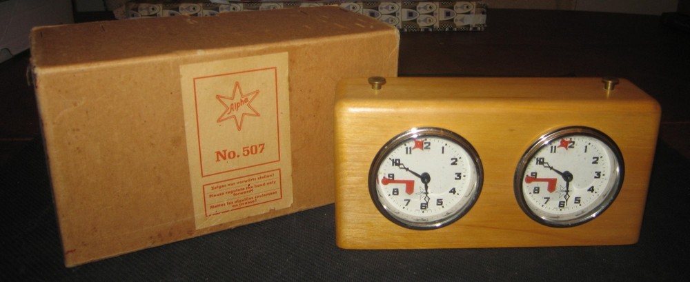 Pristine 1950s Alpha German Chess Clock Timer Model # 507 with Original Box
