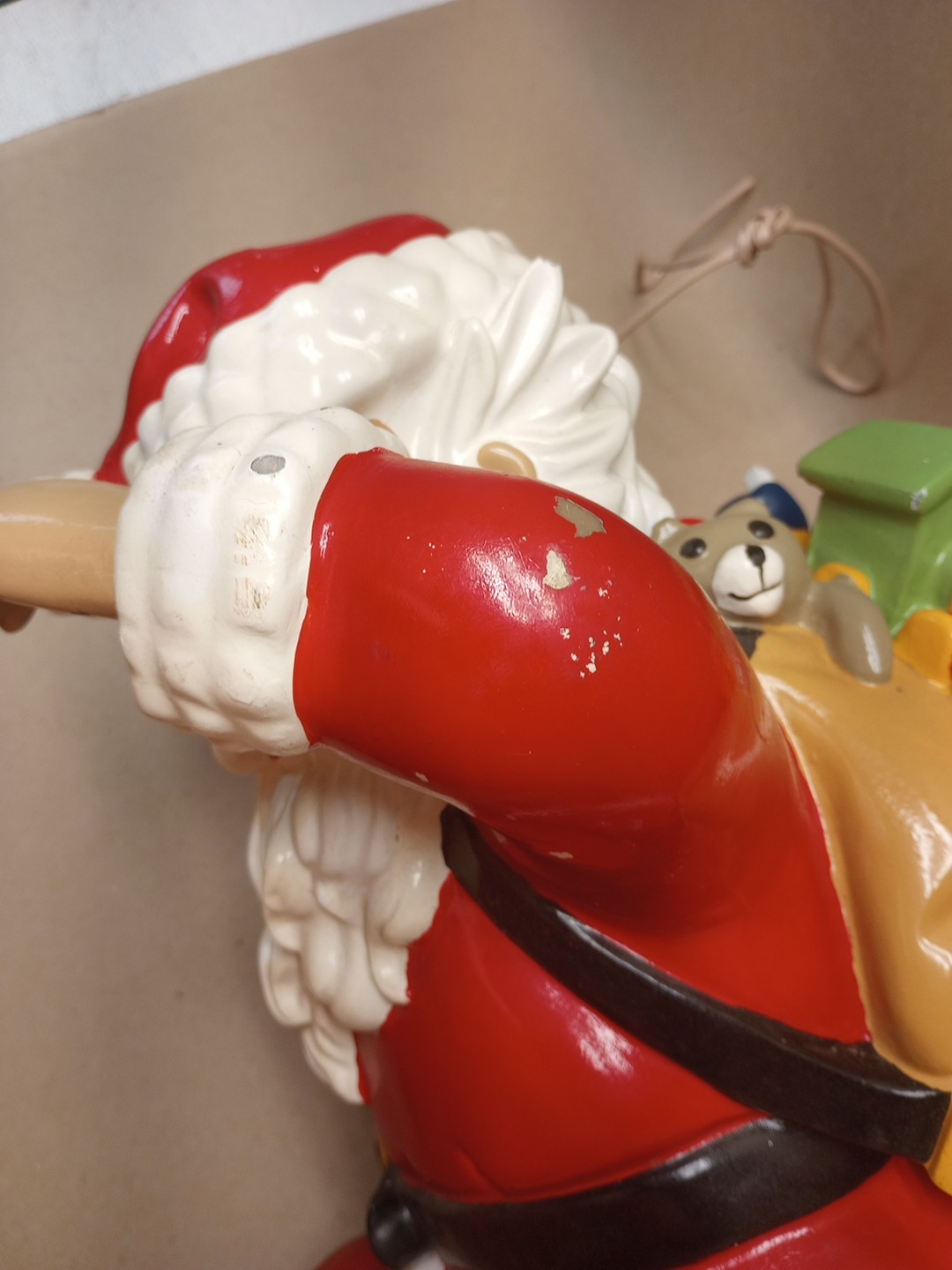 1997 Barthelmess Inc - Climbing Santa Claus Resin Indoor Outdoor