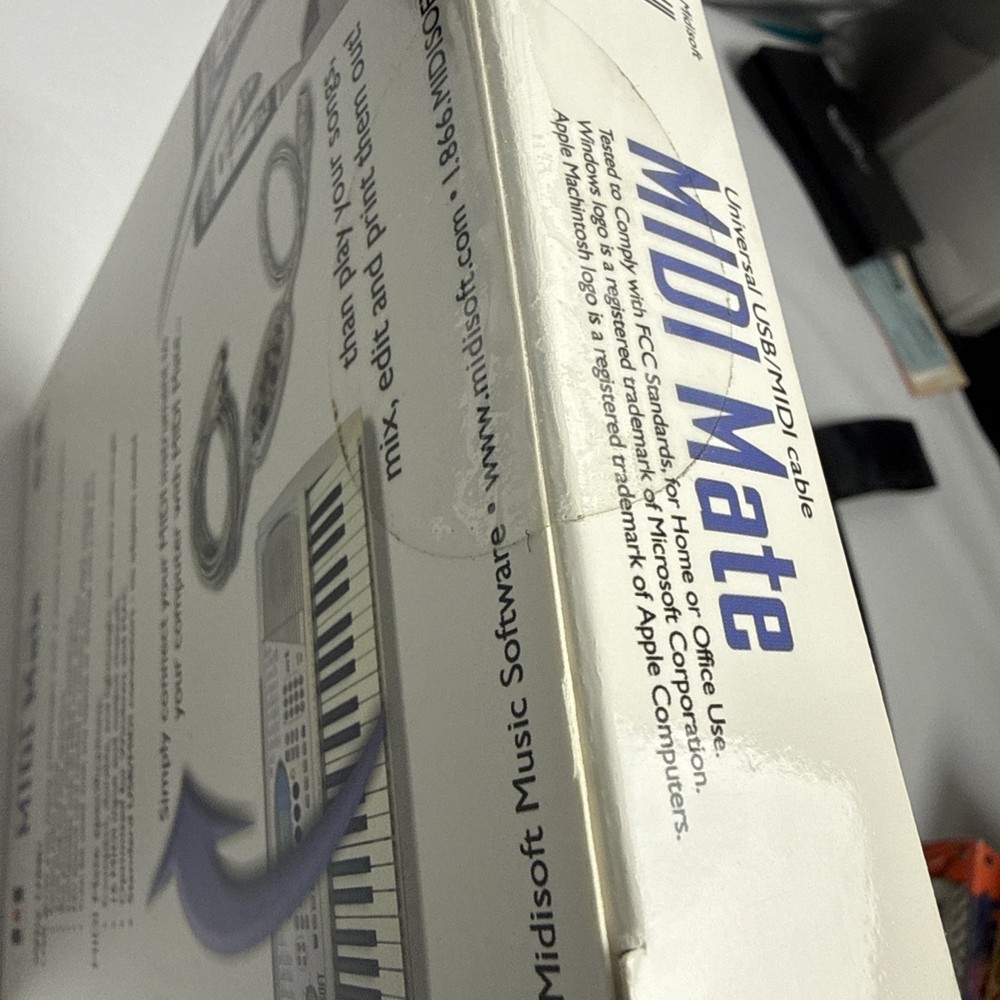 MIDI Mate Universal USB Cable/MIDI - New