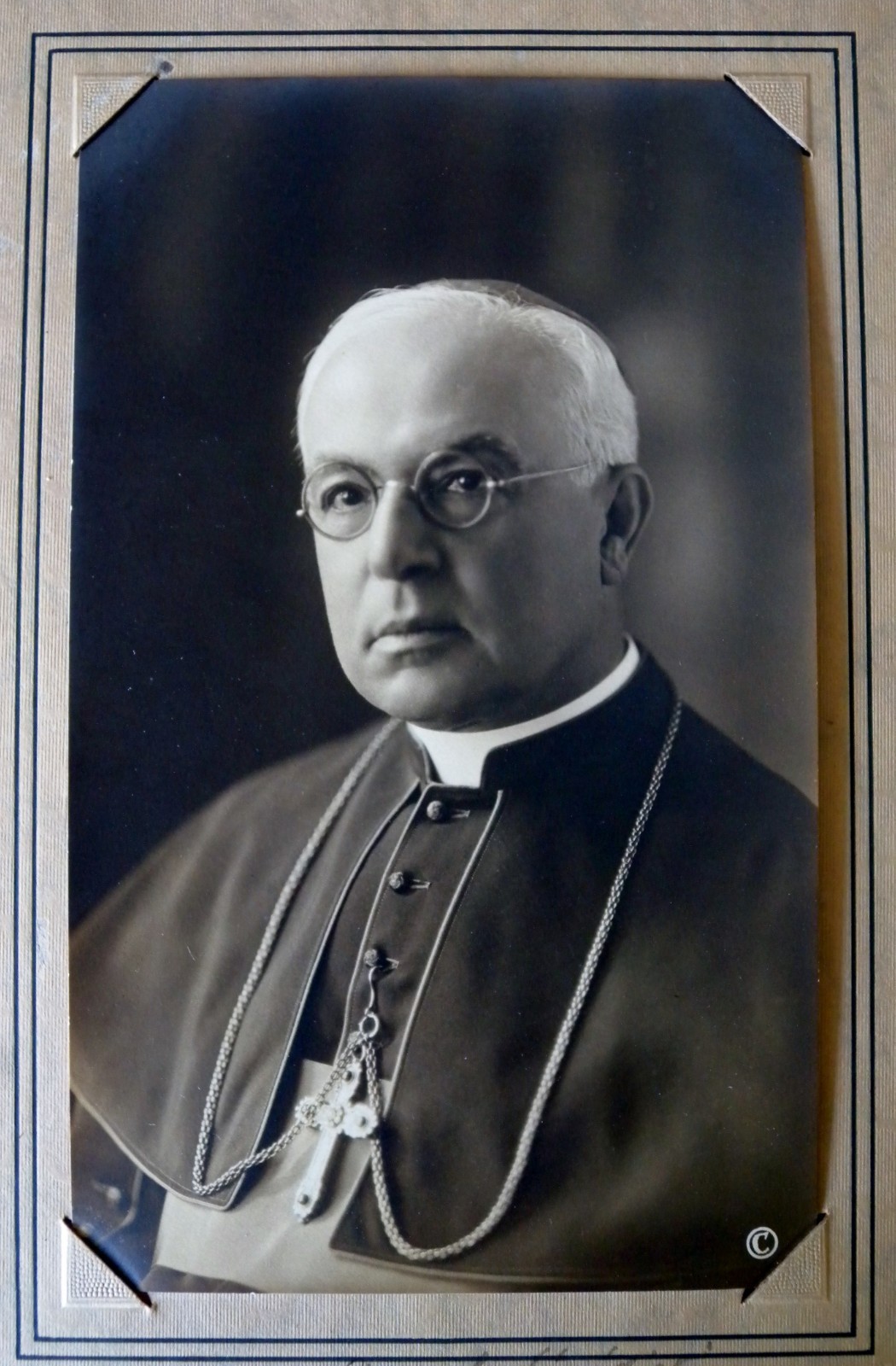 Antique 18th Century Veil of Veronica Holy Spirit Christ Passion Symbols Medal