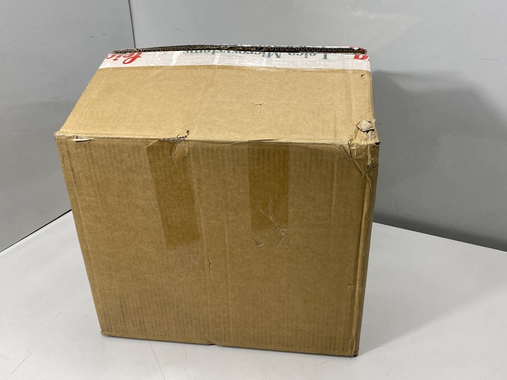 Leica DM500 Binocular Microscope