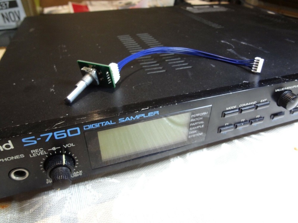Roland S760 Sampler replacement Value/Menu Push Rotary Encoder New! -plug n play
