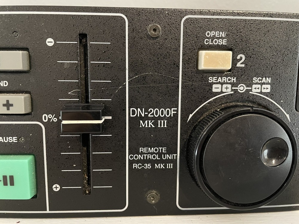 Controller for DJs :: DN-2000F MK-III Mfg date 1999 NOT TESTED