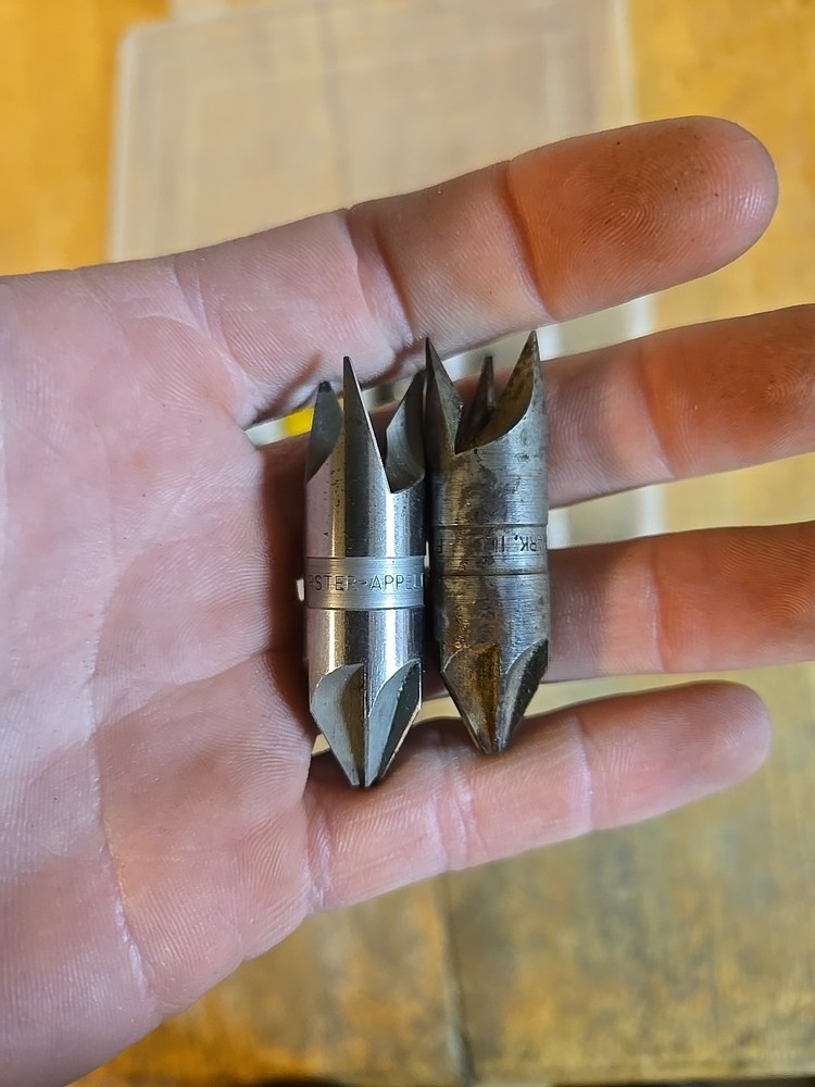 (1) Lyman, RCBS, Herter's, Wilson, Forster-Appelt Chamfer & Deburring Tool