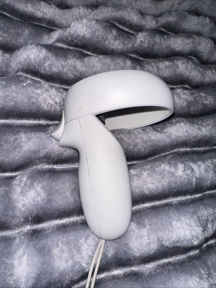 Genuine Oculus Quest 2 Virtual Reality Left Controller Joystick Only