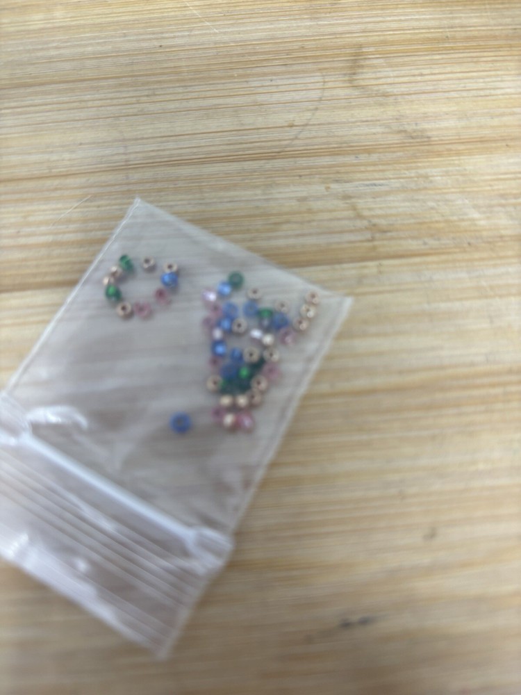 Laura Perin Sampler Collection "DAISY O’HARE" Needlepoint Pattern Chart & Beads