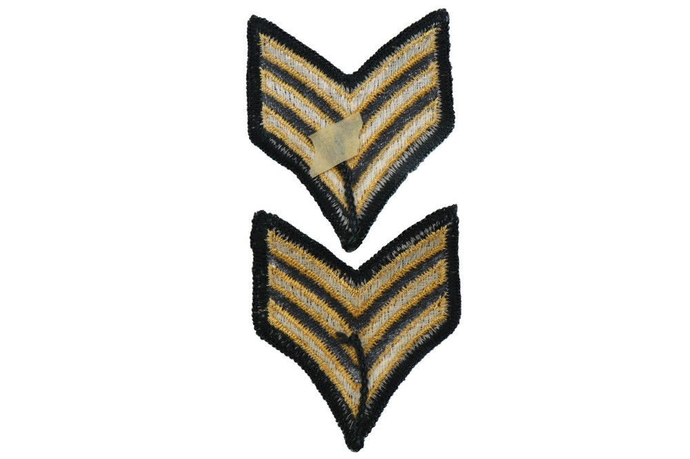 2 Vietnam Era US Army Sergeant Green Stripes Patch Pair Uniform Rank E-5 E5