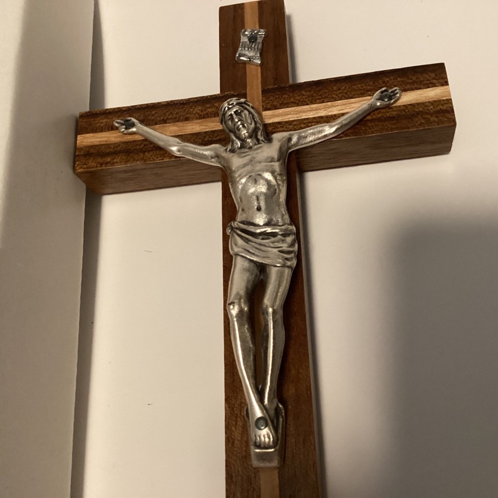 INRI CRUCIFIX 8" BOXED Silver Tone