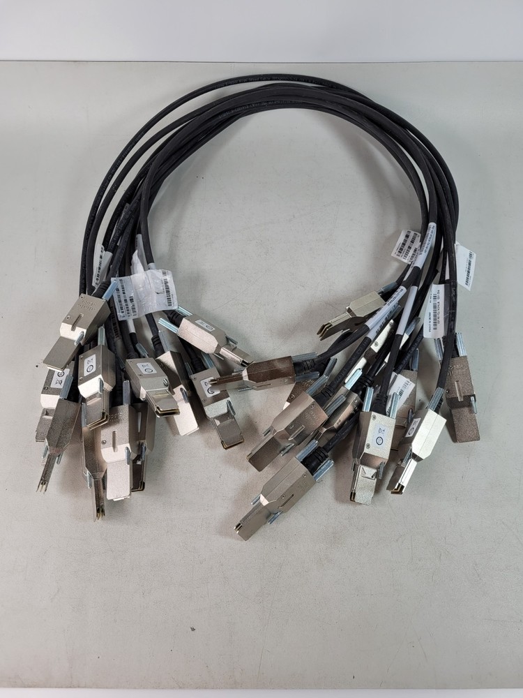 (LOT 11) Cisco STACK-T2-1M V01 1 Meter Stacking Cable 800-40806-01