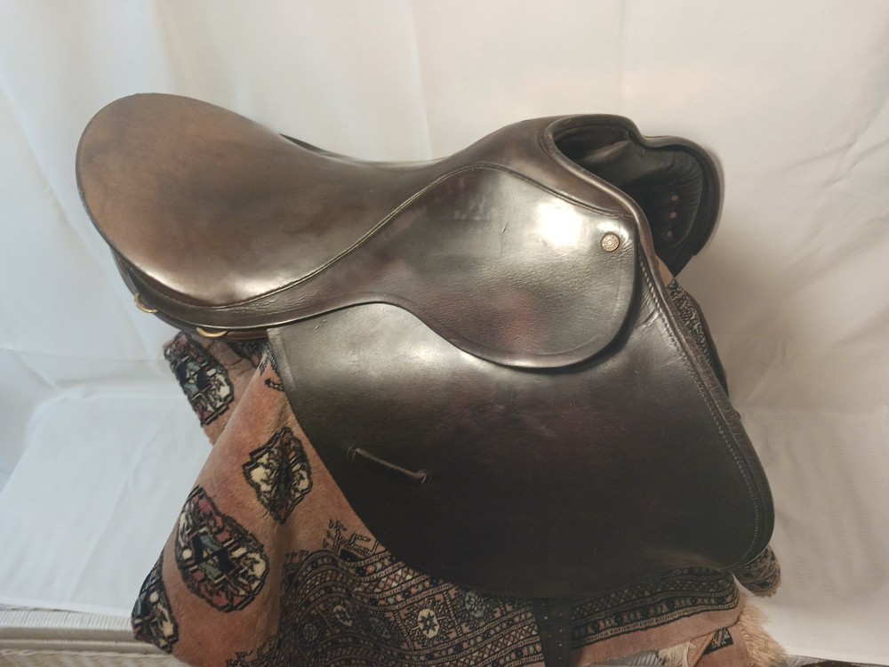 Clinton Northrop Jumping Hunting Saddle 15"