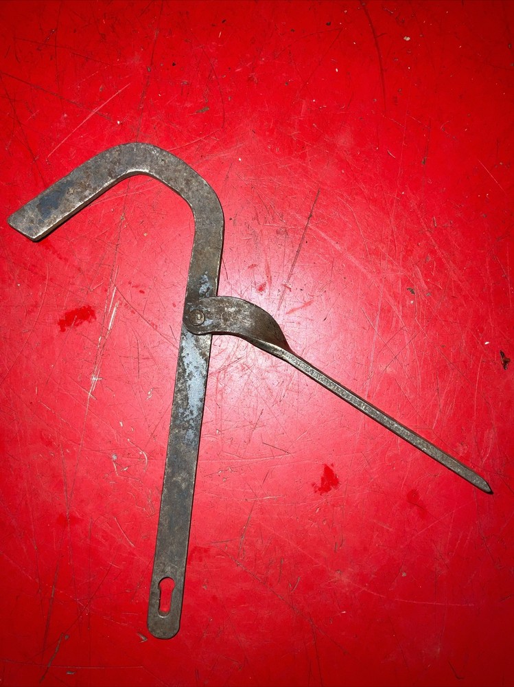 VINTAGE CAR MOTORCYCLE TOOL KIT , WORKSHOP SERVICING TOOL ?