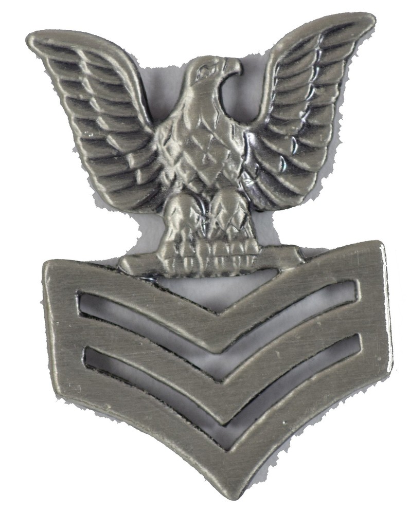 USN 1ST CLASS CROW HAT PIN