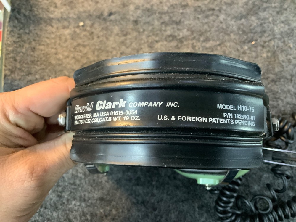 David Clark H10-76 Aviation Pilot Headset