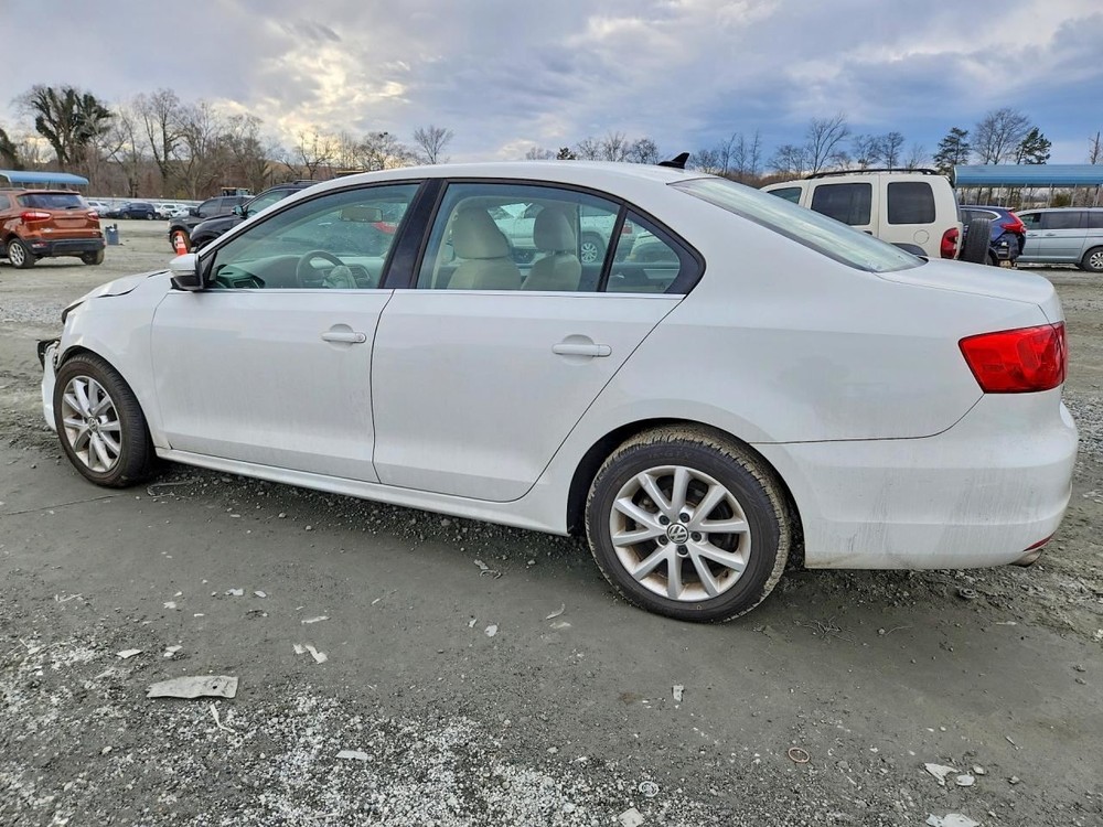 JETTA 2014 Glove Box 5013501