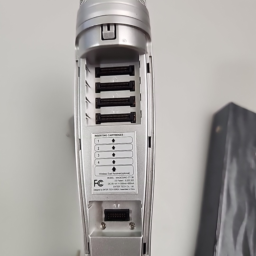 Magic Sing ET13K Wired Karaoke Microphone With Handbook No Power Cord READ!