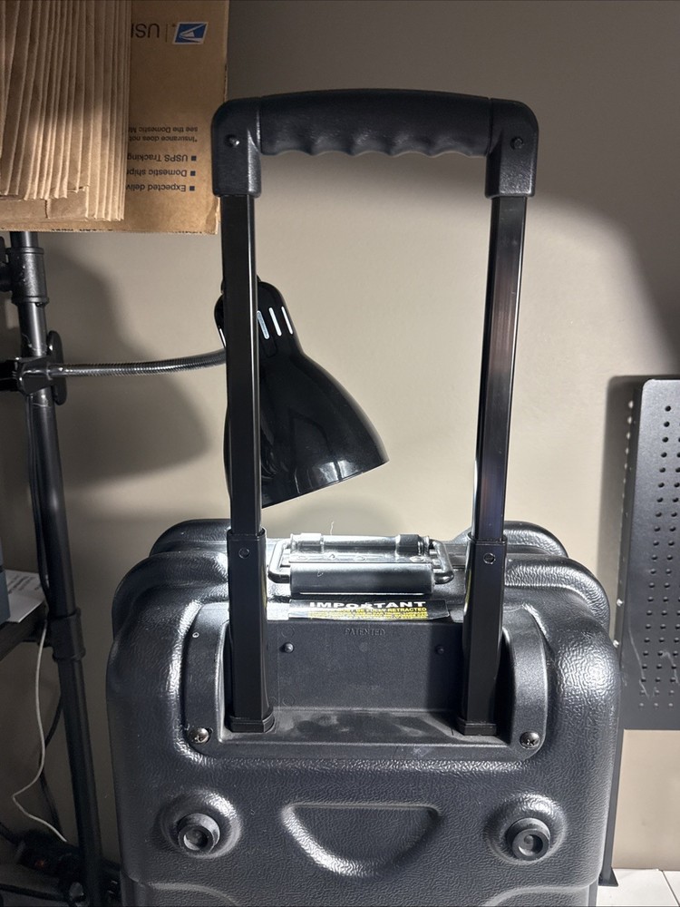 VTG Sudhaus Combo-Code 20” Black Hardshell Rolling Case Keys Combo EXCELLENT EUC