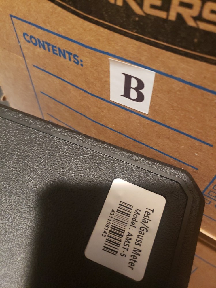 AMST-5 Handheld Gauss Meter, ±5% Accuracy