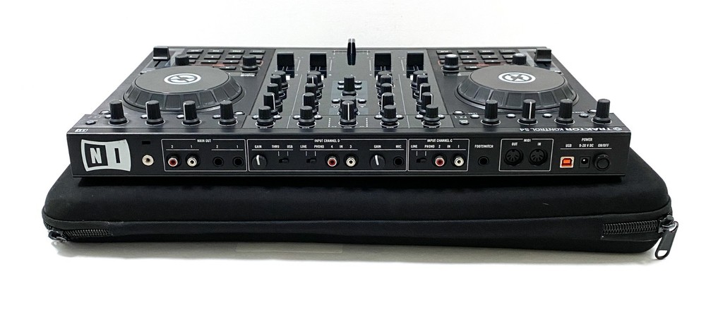 Native Instruments Traktor Kontrol TS4 MK1 DJ Controller w/AC Adapter & PC Cable