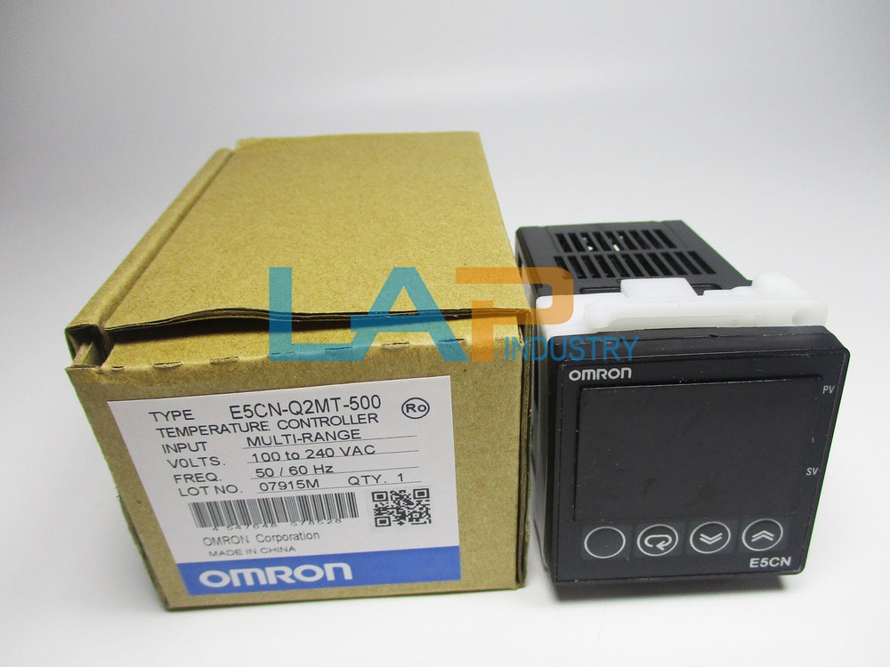 1Pcs New Temperature Controller E5CN-Q2MT-500 AC100-240