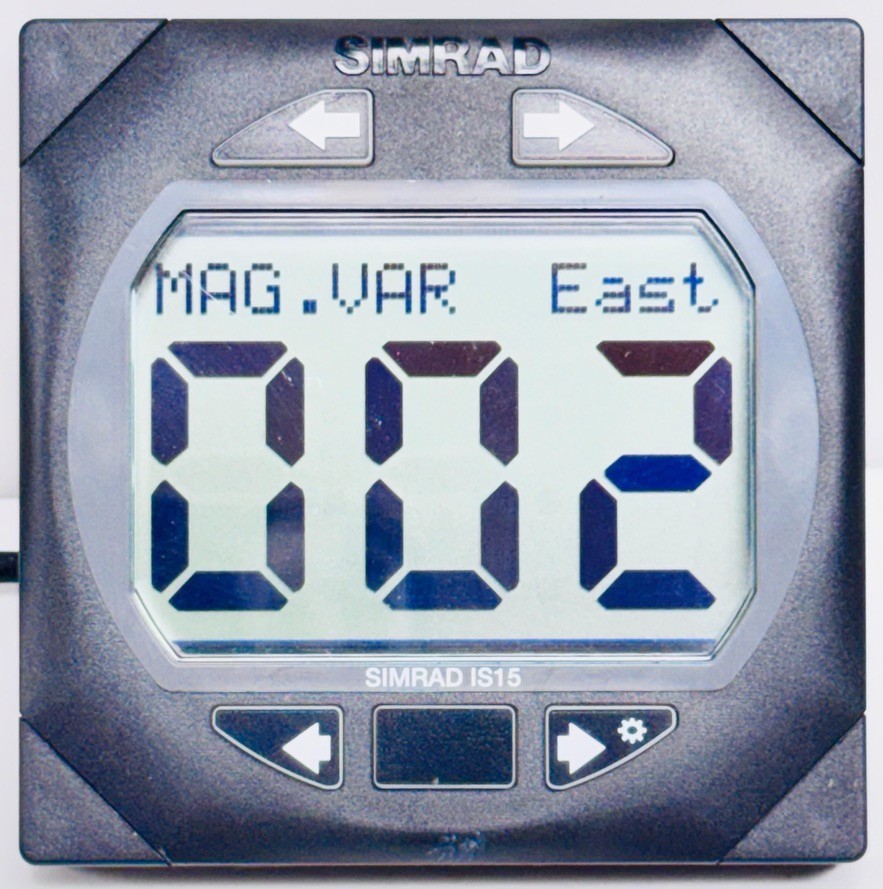 Simrad IS15 Multi Instrument Display