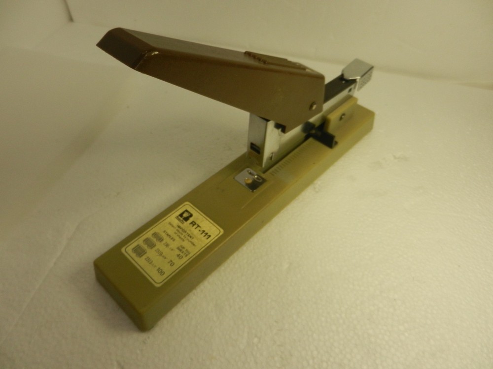 Vintage RoseTec Heavy Duty Desktop Stapler Model RT-111