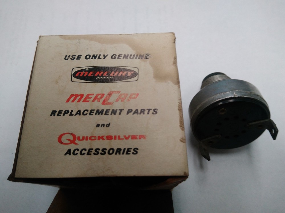 New Vintage Quicksilver Mercury Stop Kill Switch Button 29567