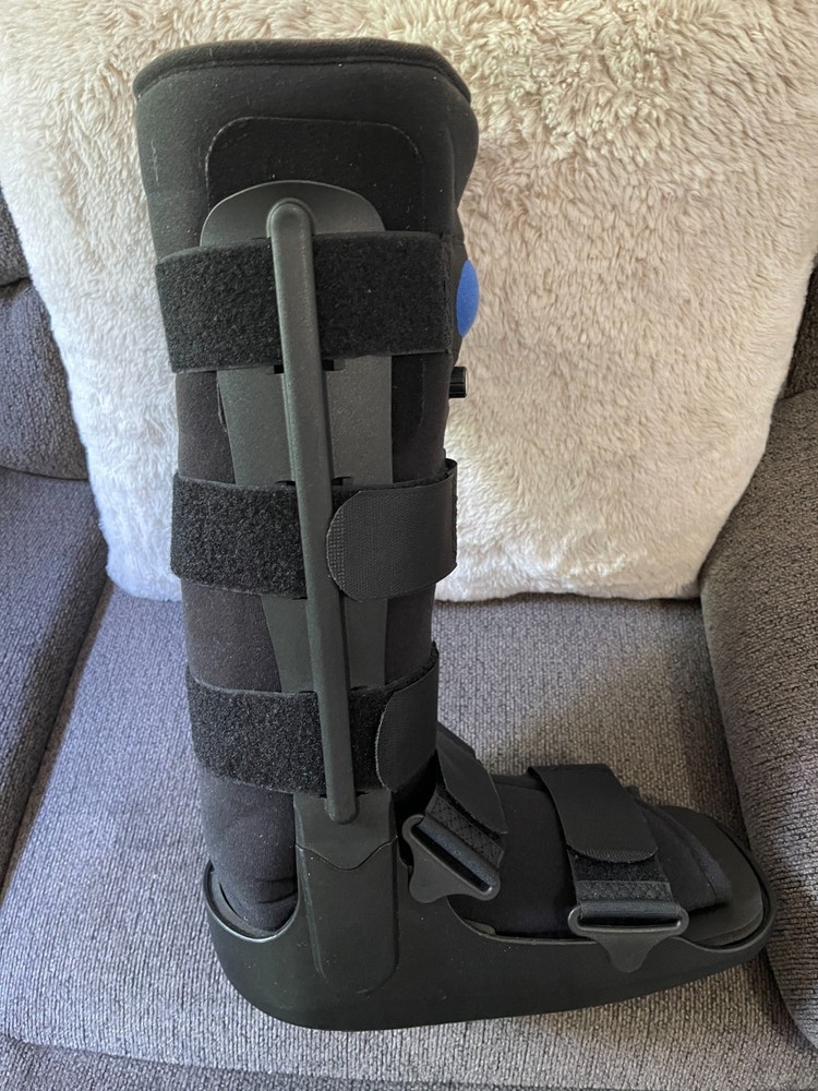 walking boot advantage elite orthopedics large