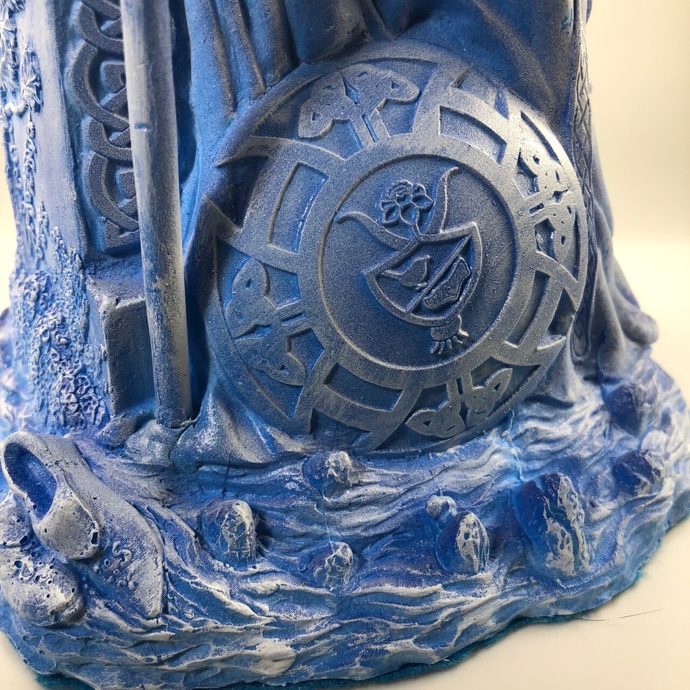 Arianrhod - Hand cast Statue