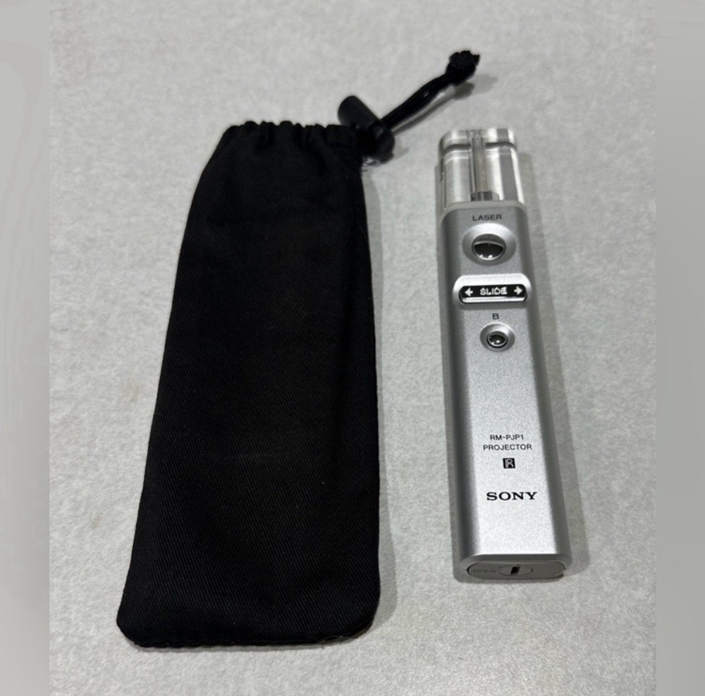 Genuine Original Sony RM-PJP1 Projector Presentation Laser Remote Controller