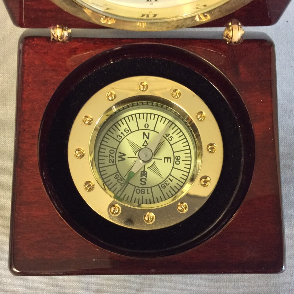 Maroon Glossy Finish Bey Berk Clock & Compass Square Cube Box