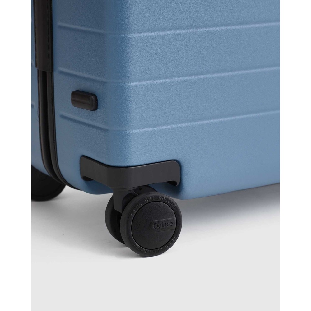 NWT Quince Carry-On & Medium Check-In Suitcase Set Blue