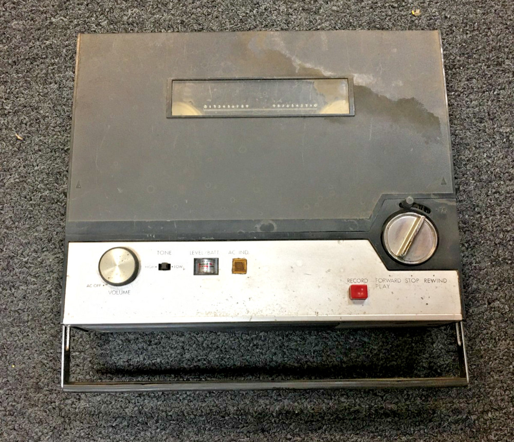 Sharp Cassette Tape Recorder Solid State RD-504, JAPAN, UNTESTED