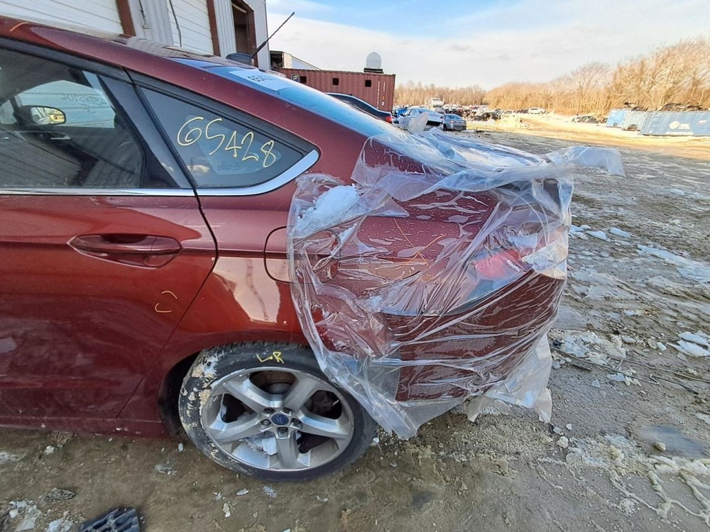2014 Ford Fusion 4.2 Display Screen - Used, No Anti-Theft Code, Reprogram Needed