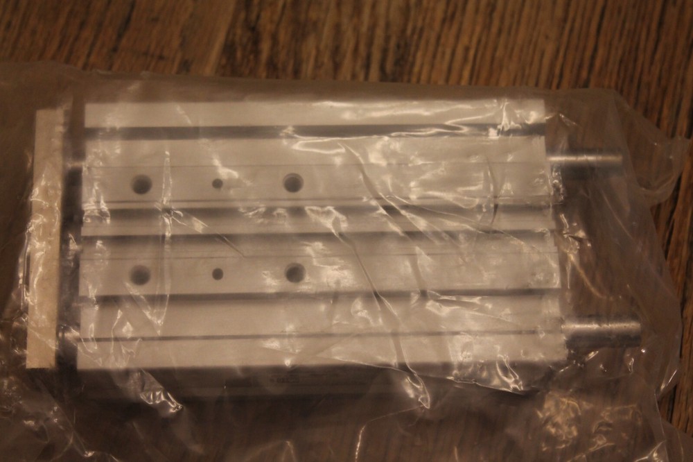 NEW CKD STGB-20100 Cylinder