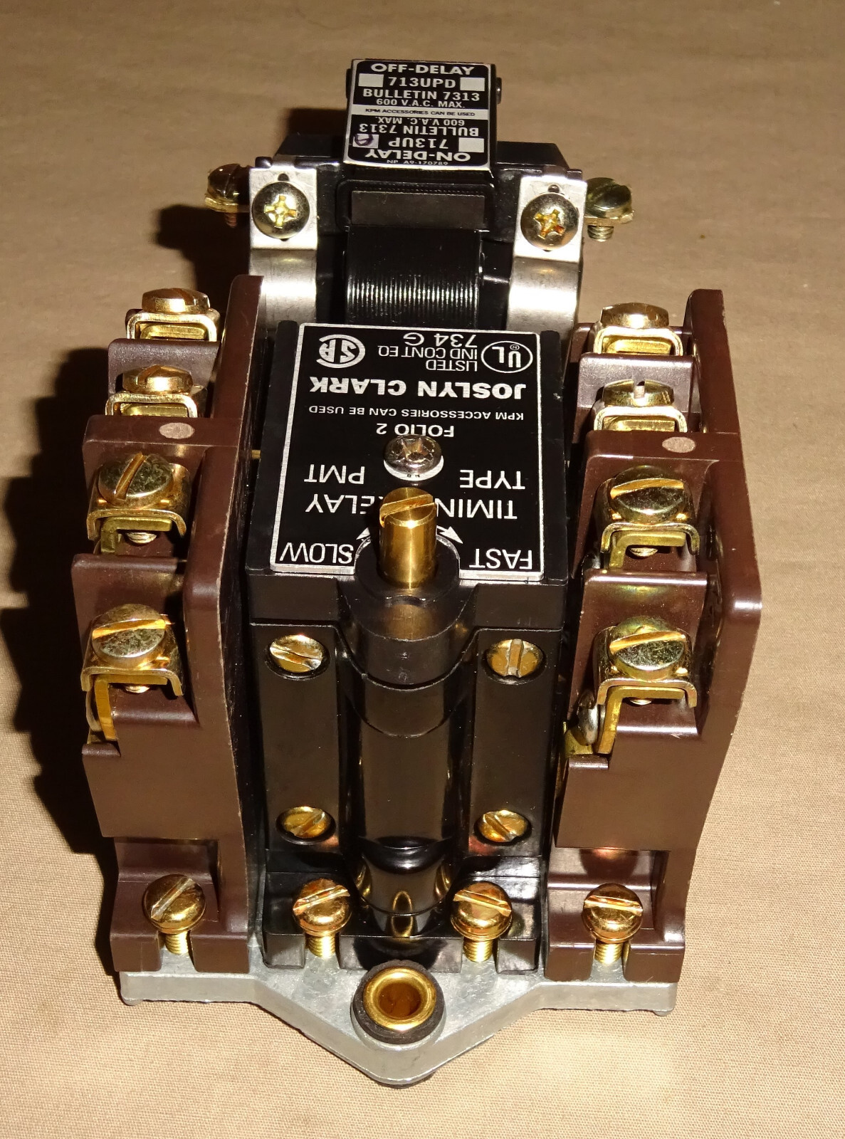 Joslyn Clark 713UPA-76 PMT Pneumatic Timing Relay 713UPA76 NEW