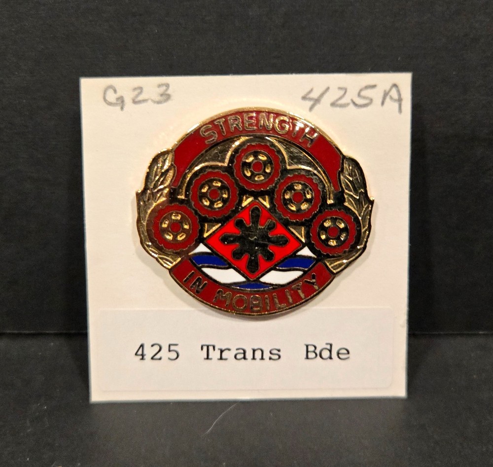 US Army DUI Pin 5th Signal Command "Professional Communications" Unit Crest Pin