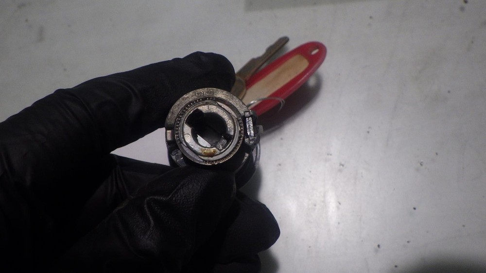 86 OLDSMOBILE CIERA Ignition W/Key