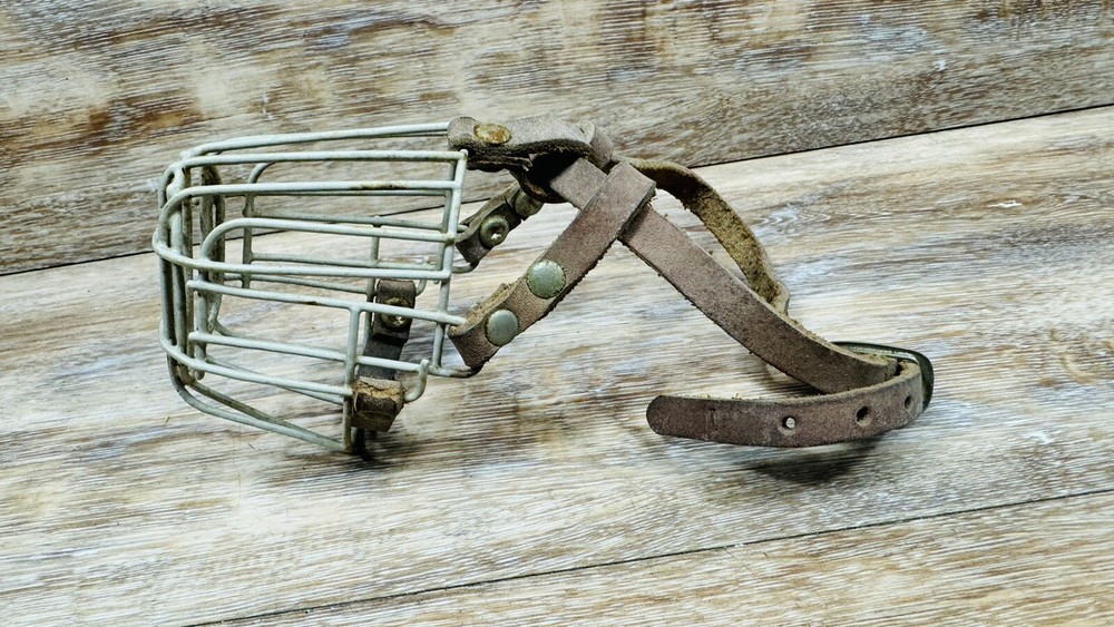 Vintage Small Wire Basket Dog Muzzle