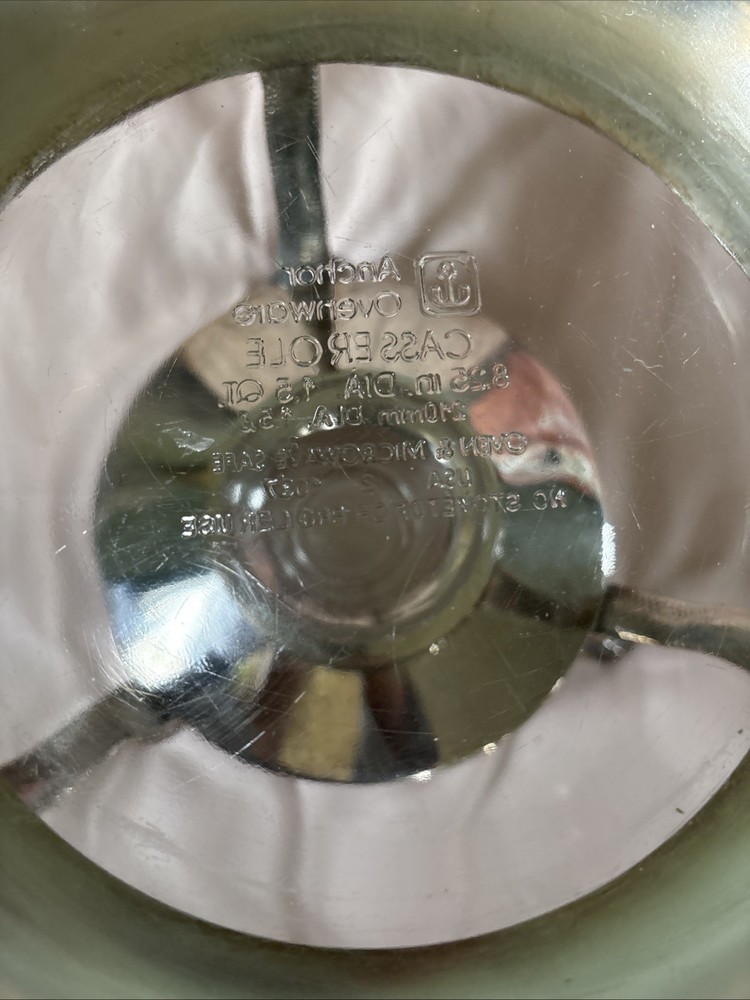 Silverplate Over Copper Covered Chafing Dish & 2QT Pyrex Insert-12” T