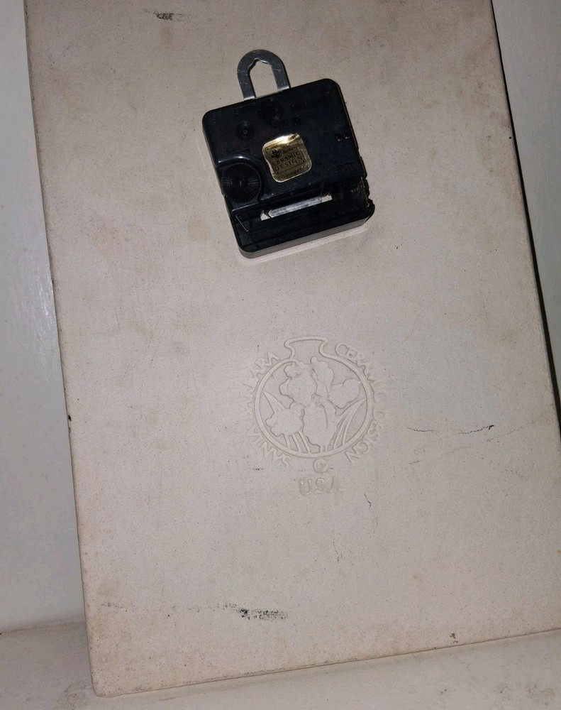 1987-1989 Santa Barbara Ceramic Design Spring Easter Cats Rabbit Clock. Rare