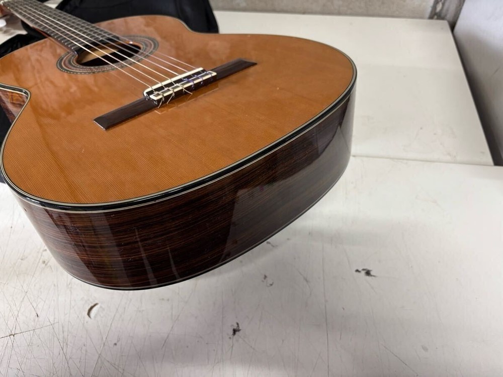 Kodaira AST70 Classical Guitar