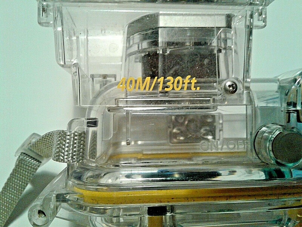 Canon Waterproof Camera Case. WP-DC800. Great Condition