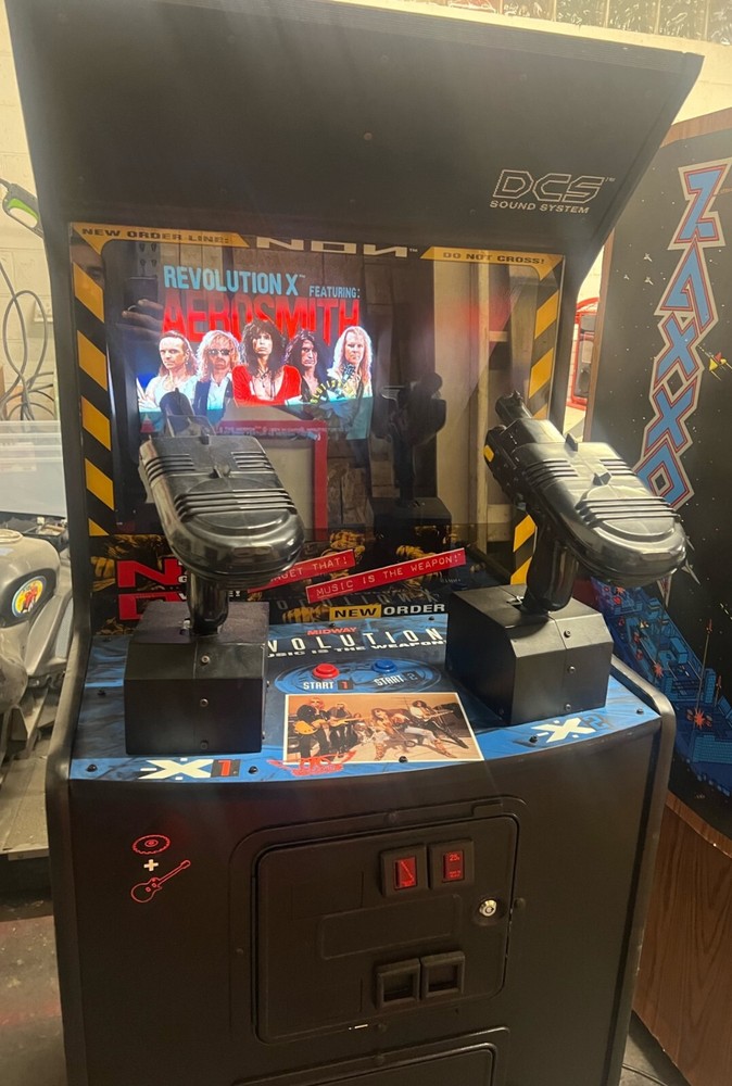 REVOLUTION X ARCADE MACHINE by MIDWAY 1994 (Excellent Condition)