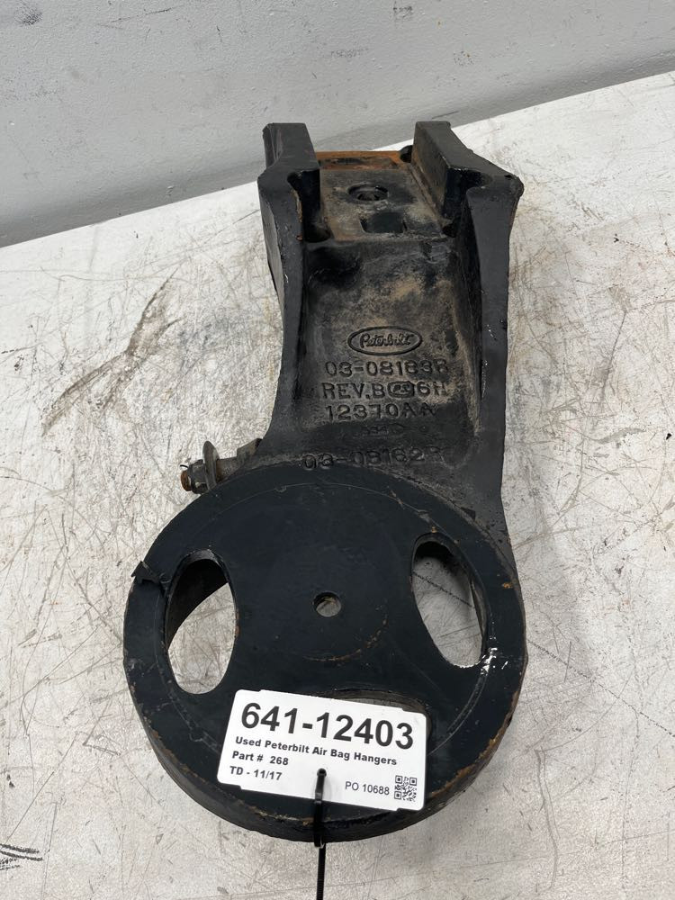 Peterbilt Suspension Bracket 0306163R (641-12403)